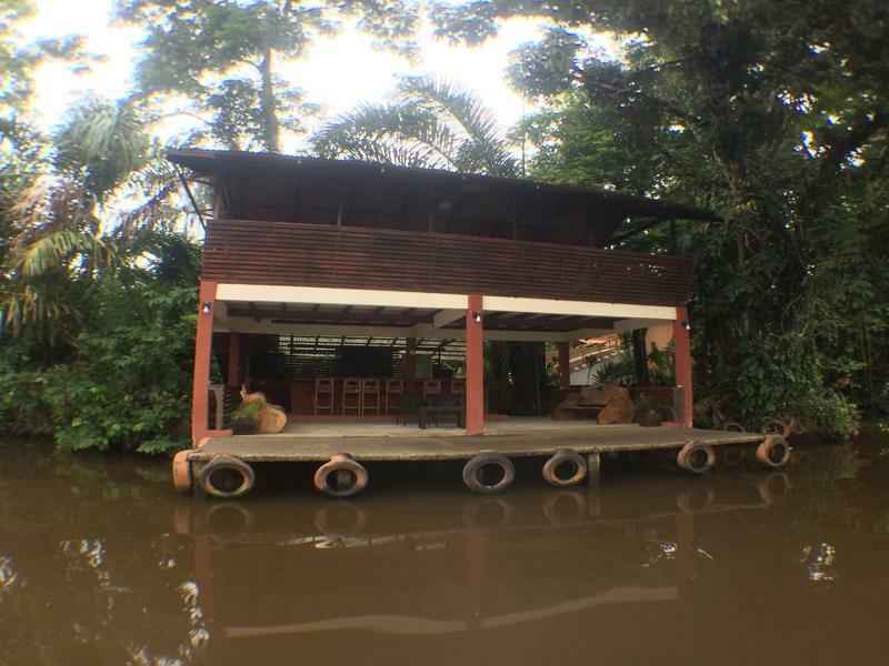 Rana Roja Lodge 托尔图格罗 外观 照片